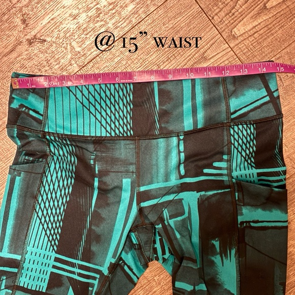 Lucy Leggings — Size Medium — EUC - Picture 8 of 8